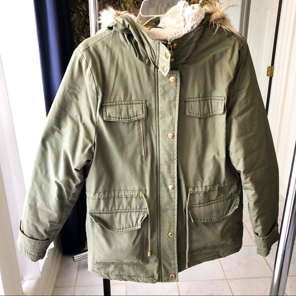 Green Hooded Parka with Fur - Picture 2 of 10